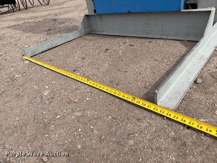 image for item NE9851 Hydraulic press