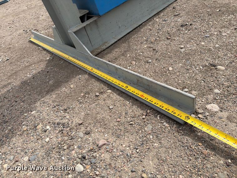 image for item NE9851 Hydraulic press