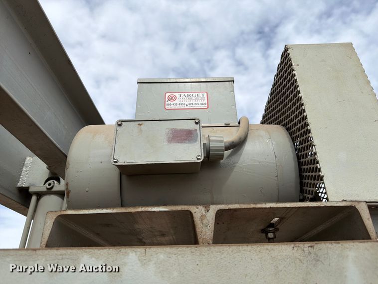 image for item NE9851 Hydraulic press