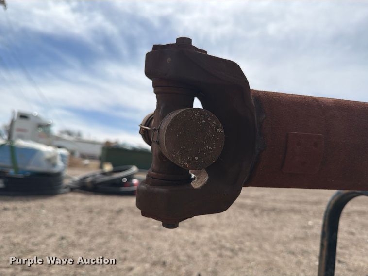 image for item NE9852 Vanguard pump