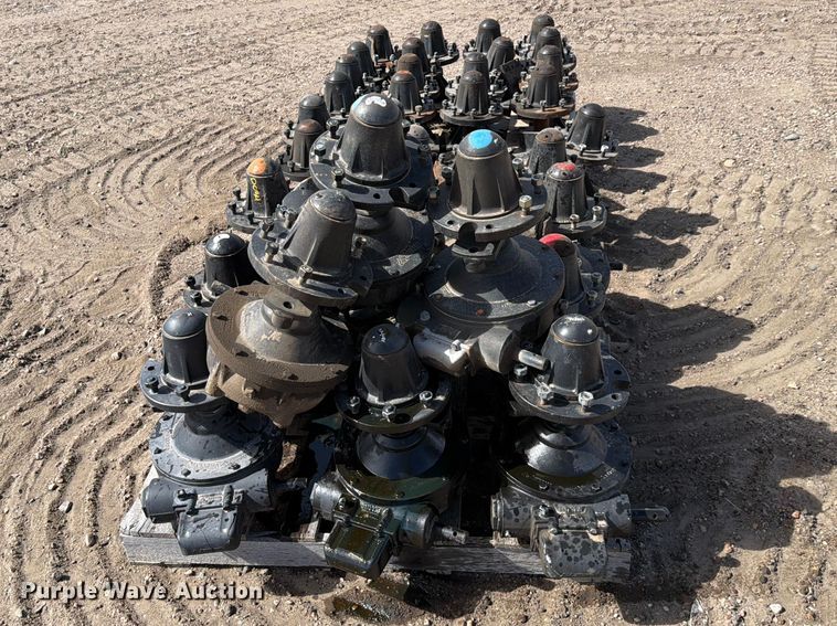 image for item NE9855 Pivot irrigation hubs