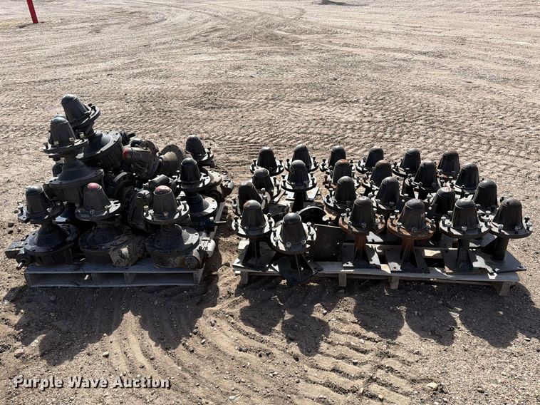 image for item NE9855 Pivot irrigation hubs