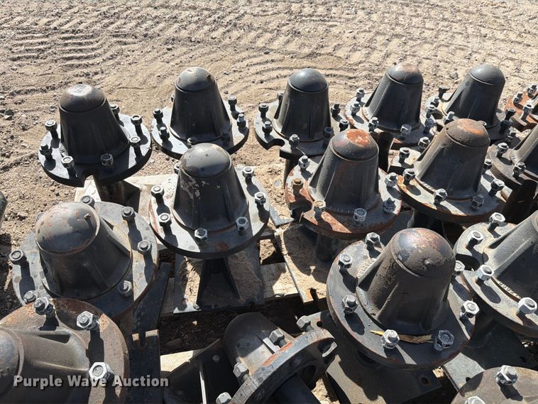 image for item NE9855 Pivot irrigation hubs