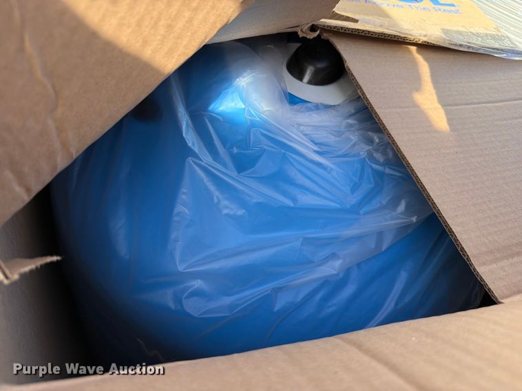 image for item NE9858 Pressure tanks