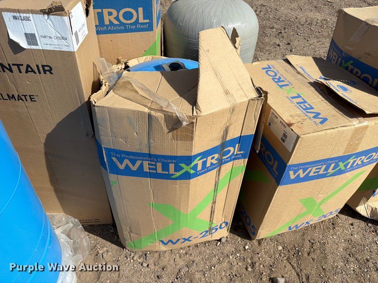 image for item NE9858 Pressure tanks