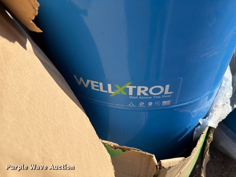 image for item NE9858 Pressure tanks