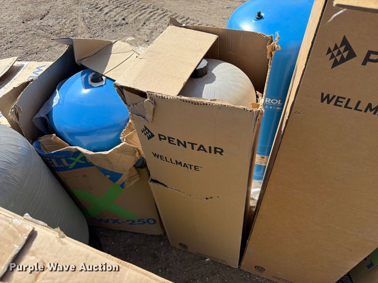 image for item NE9858 Pressure tanks