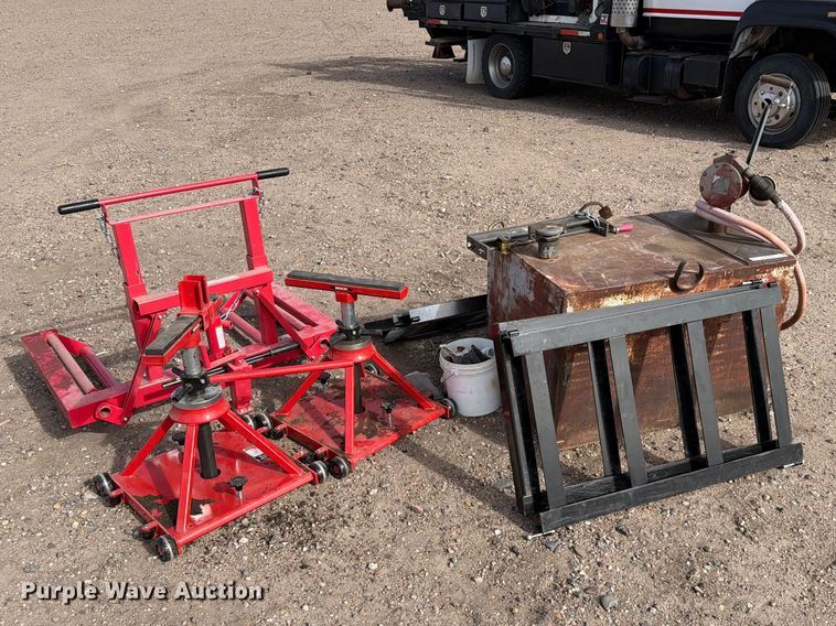 image for item NE9864 Tools