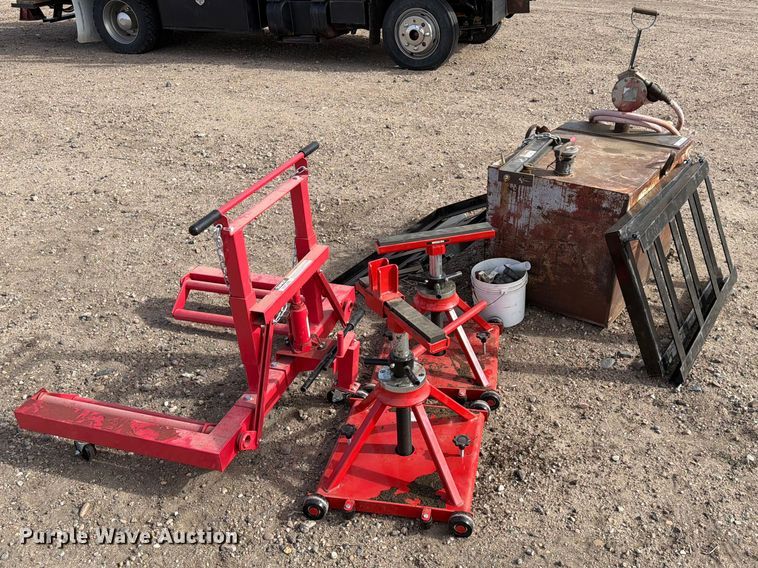 image for item NE9864 Tools