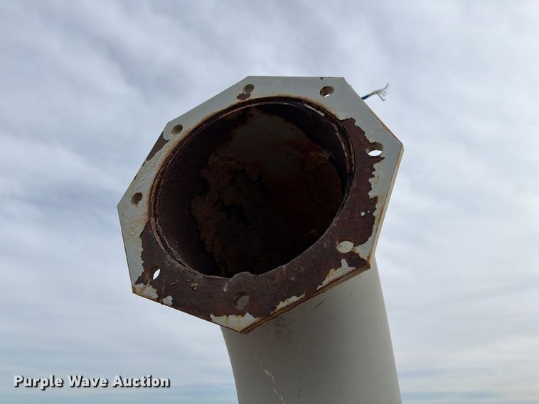 image for item NE9866 Valmont 6000 center pivot