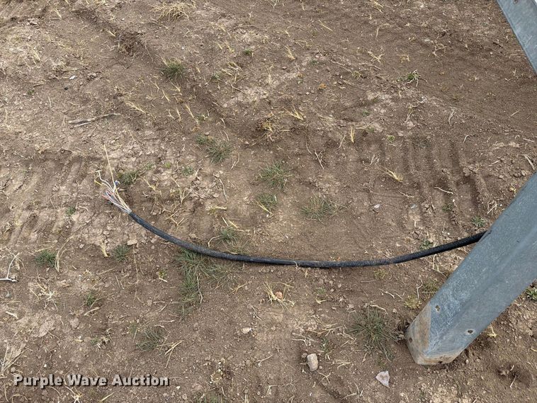 image for item NE9866 Valmont 6000 center pivot