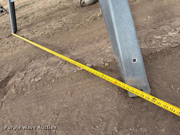 image for item NE9866 Valmont 6000 center pivot