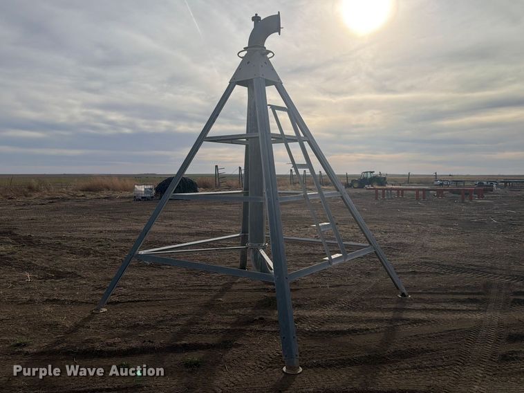 image for item NE9868 (2) center pivots