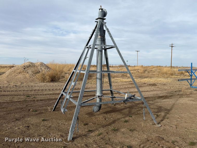 image for item NE9868 (2) center pivots