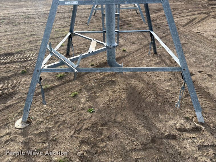 image for item NE9868 (2) center pivots