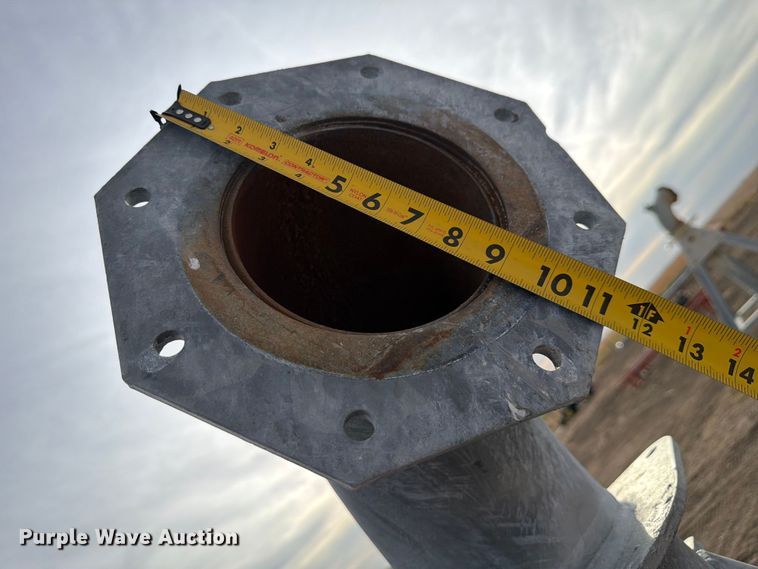 image for item NE9868 (2) center pivots