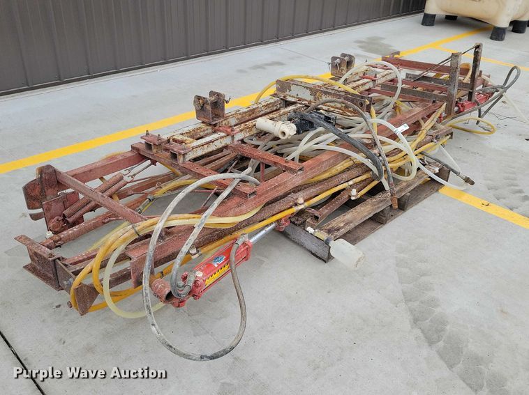 image for item NK9843 Sprayer booms