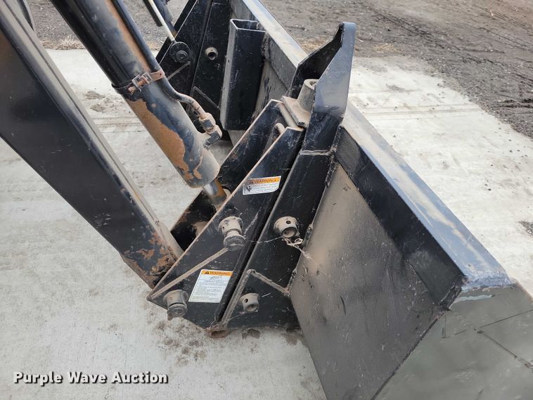 image for item NK9844 1975 Ford 7000 tractor