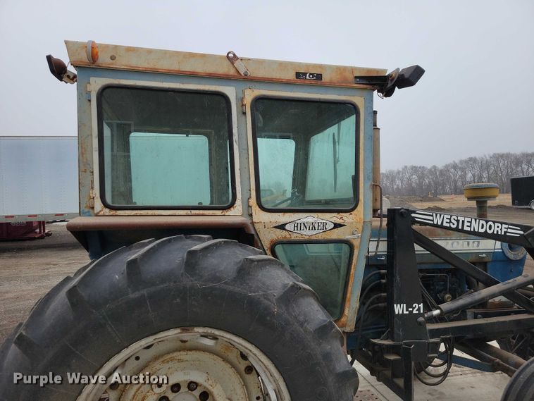 image for item NK9844 1975 Ford 7000 tractor