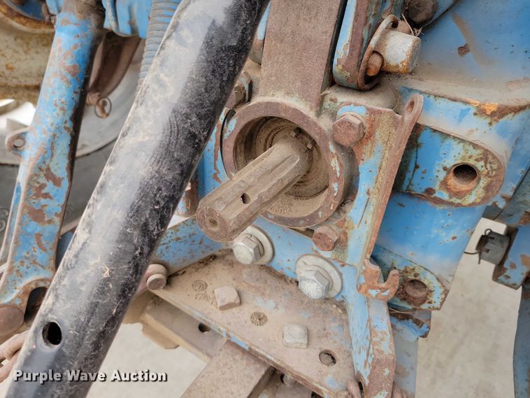 image for item NK9844 1975 Ford 7000 tractor