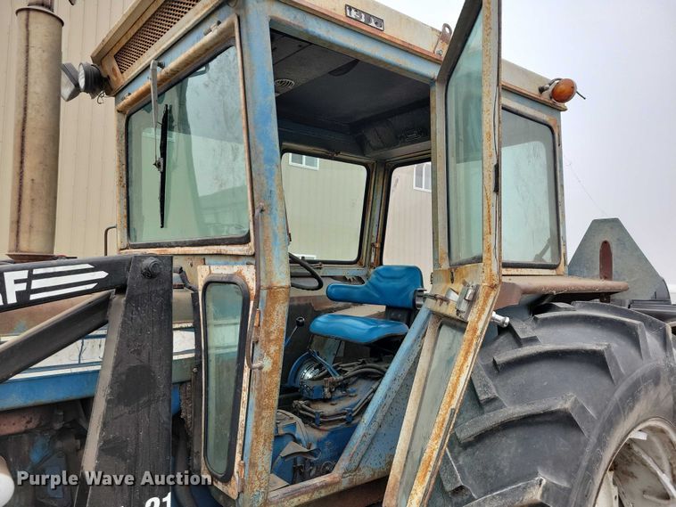 image for item NK9844 1975 Ford 7000 tractor