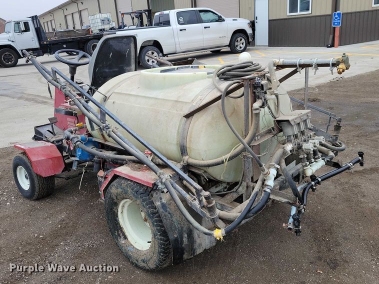 image for item NK9845 Toro Multi Pro 1100 turf sprayer