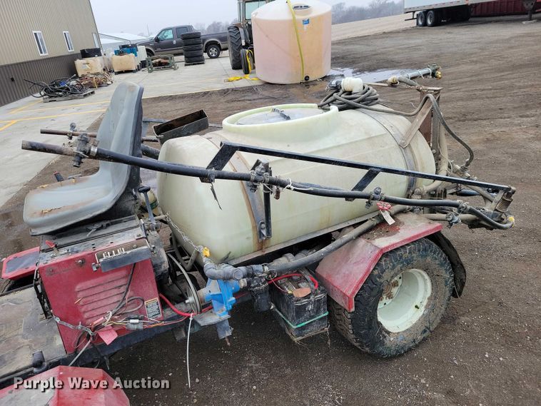 image for item NK9845 Toro Multi Pro 1100 turf sprayer