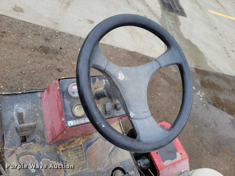 image for item NK9845 Toro Multi Pro 1100 turf sprayer