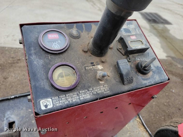 image for item NK9845 Toro Multi Pro 1100 turf sprayer