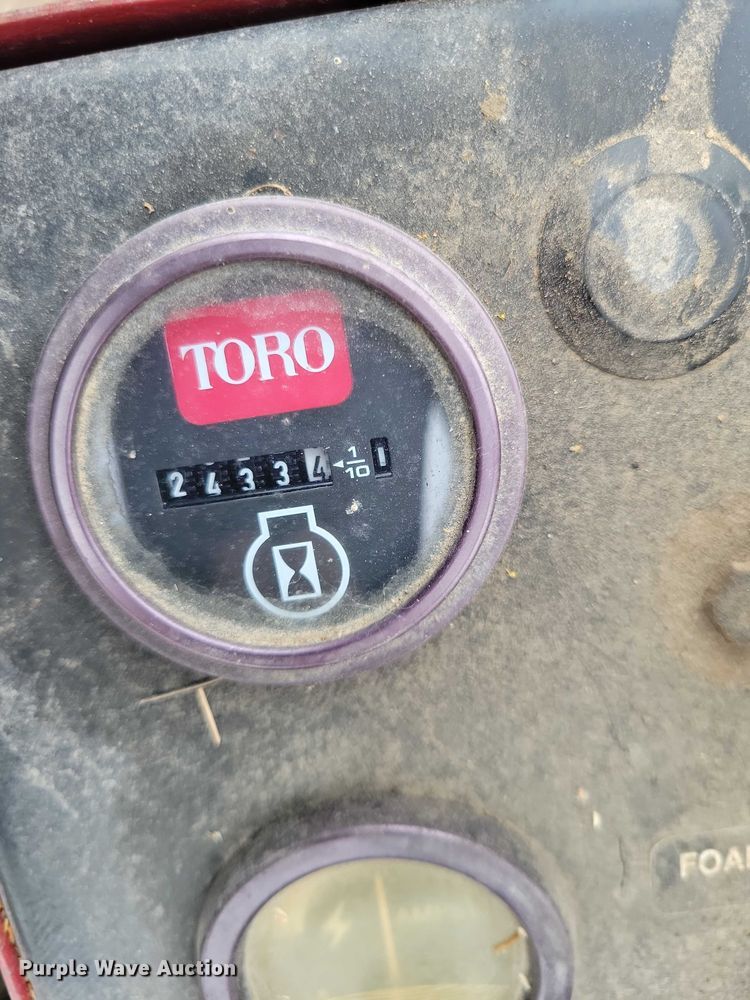 image for item NK9845 Toro Multi Pro 1100 turf sprayer