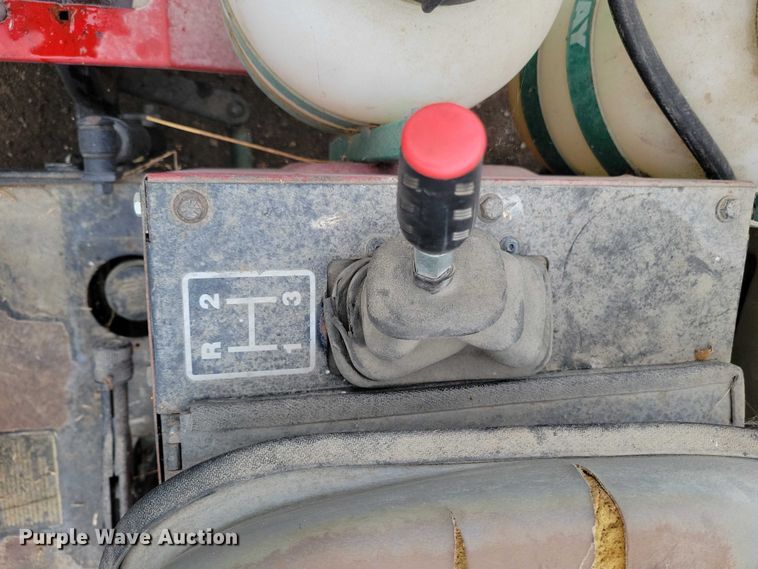 image for item NK9845 Toro Multi Pro 1100 turf sprayer