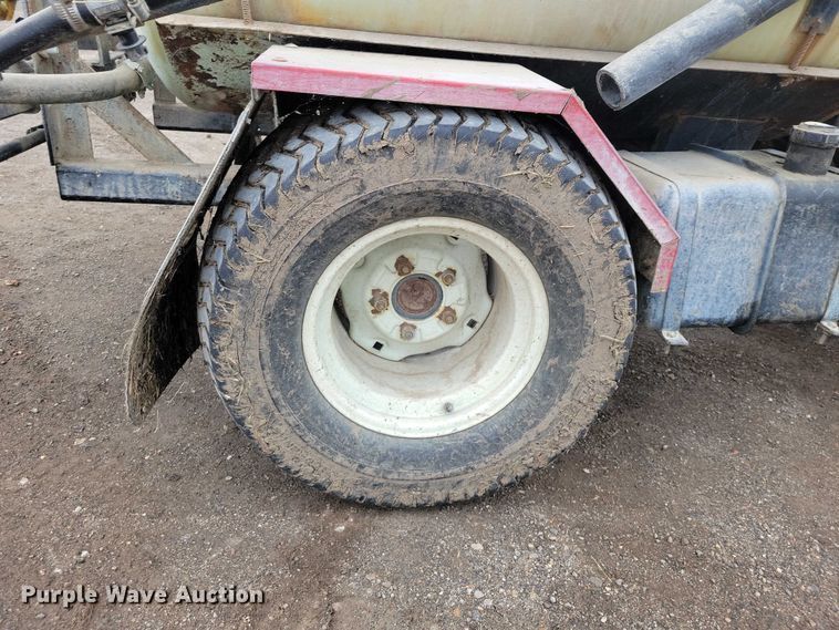 image for item NK9845 Toro Multi Pro 1100 turf sprayer