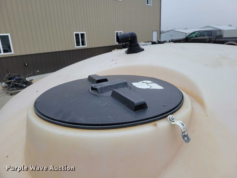 image for item NK9847 Ace Roto Mold tank