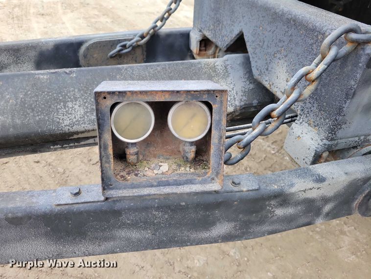 image for item NK9848 2011 Specialty Constructed end dump pup trailer