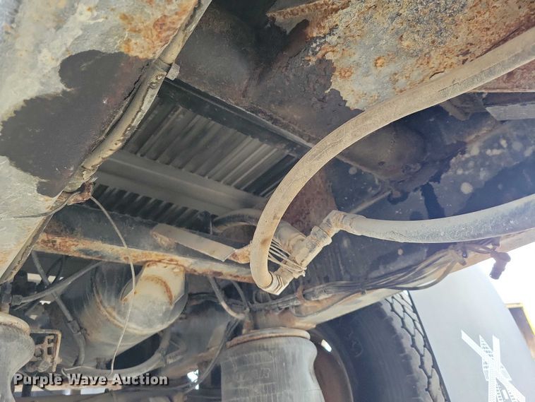 image for item NK9848 2011 Specialty Constructed end dump pup trailer