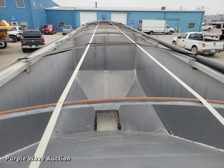 image for item NK9849 2016 Timpte grain trailer