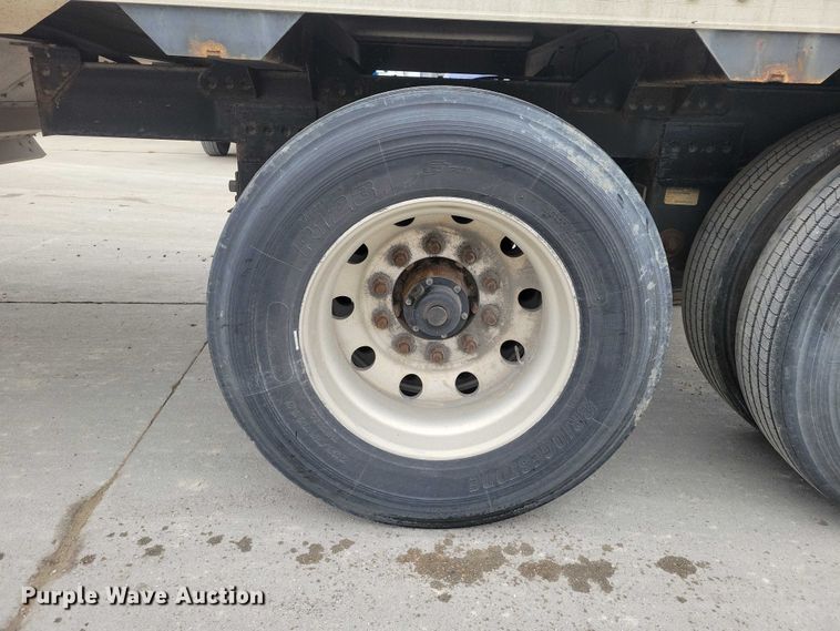 image for item NK9849 2016 Timpte grain trailer