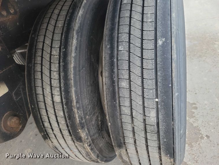 image for item NK9849 2016 Timpte grain trailer