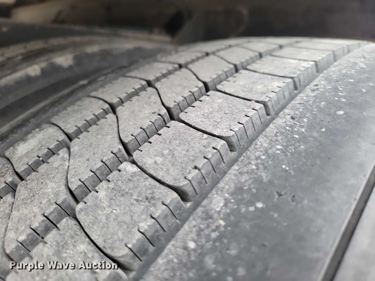 image for item NK9849 2016 Timpte grain trailer