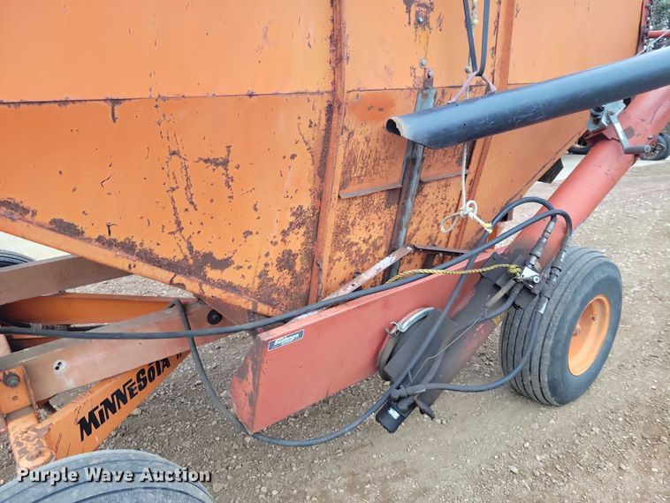 image for item NK9866 Killbros 350 seed tender