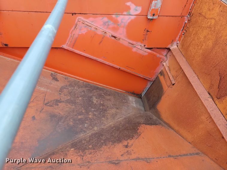 image for item NK9866 Killbros 350 seed tender