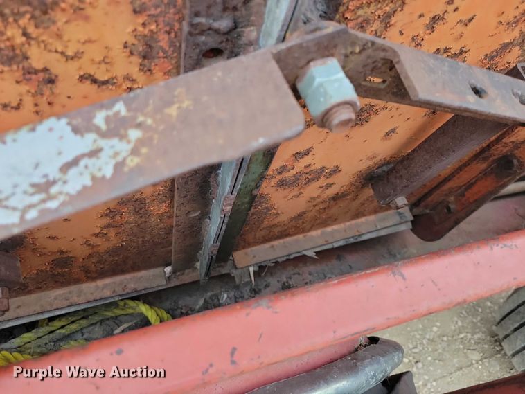 image for item NK9866 Killbros 350 seed tender