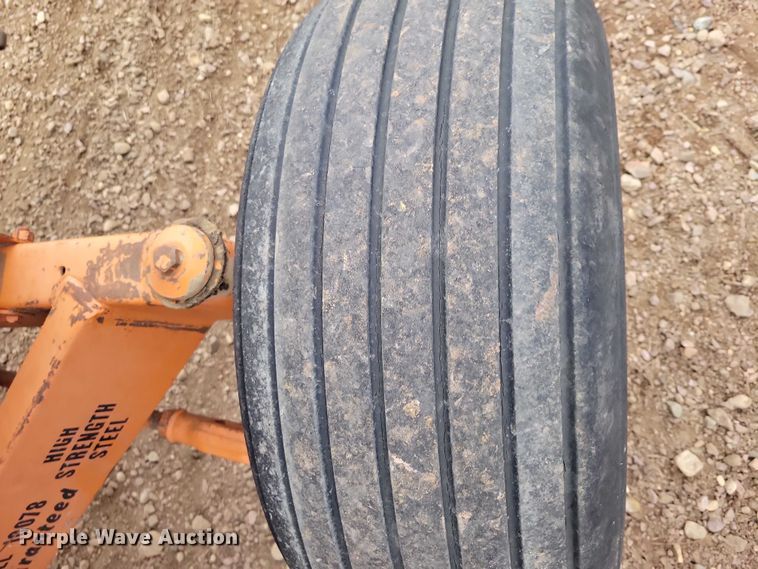 image for item NK9866 Killbros 350 seed tender