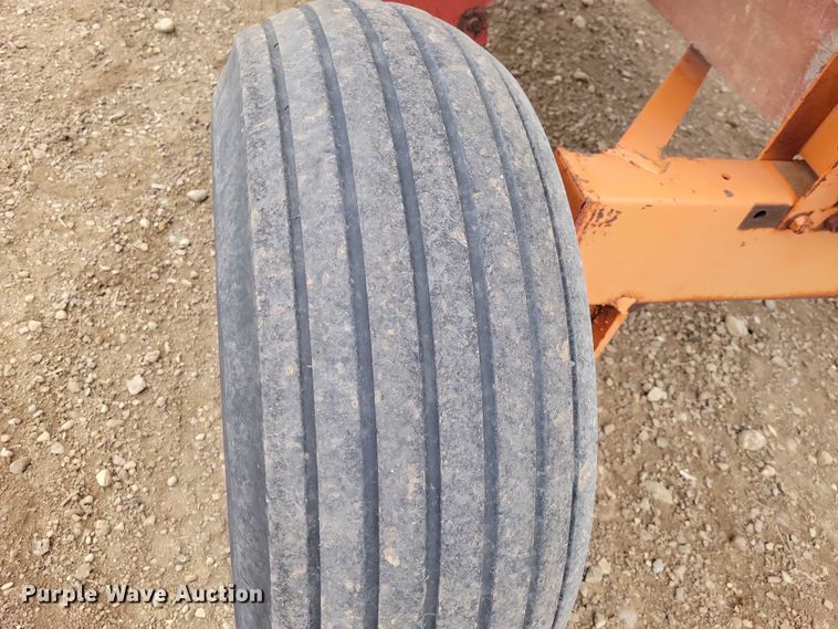 image for item NK9866 Killbros 350 seed tender