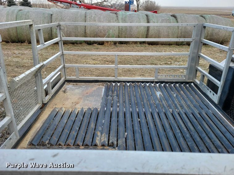 image for item NO9892 1975 Heil tank trailer