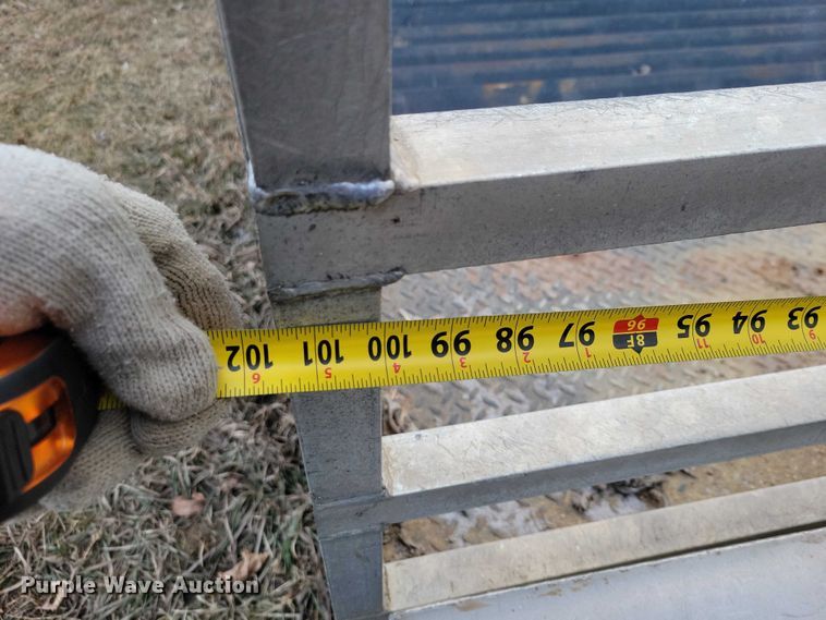 image for item NO9892 1975 Heil tank trailer