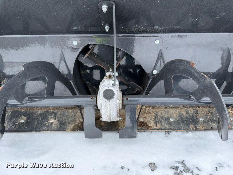 image for item YA1994 Bobcat CT2025 MFWD tractor