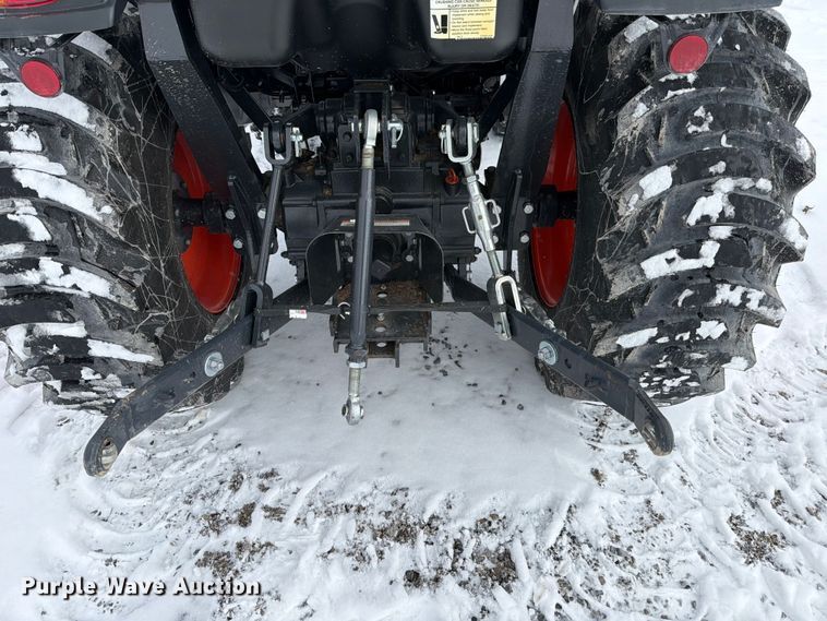 image for item YA1994 Bobcat CT2025 MFWD tractor