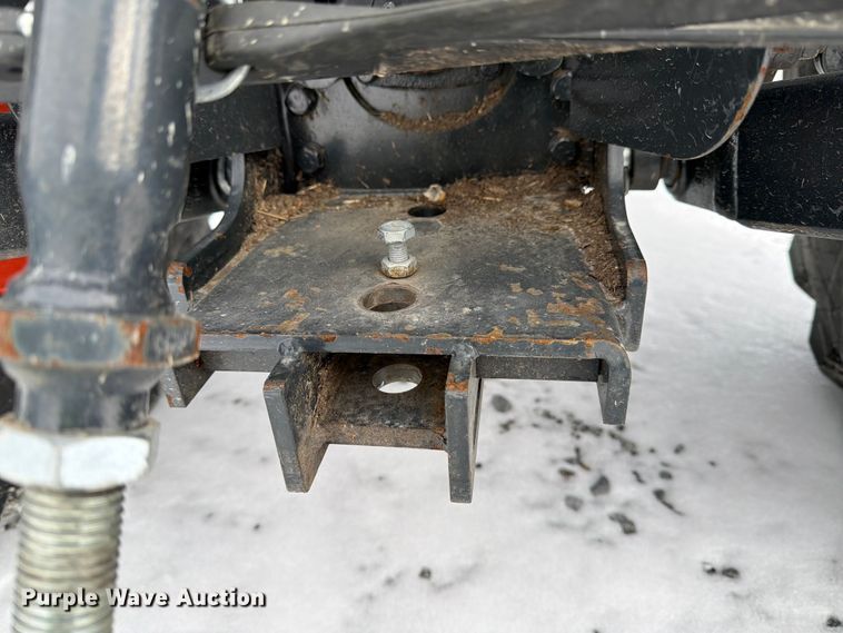 image for item YA1994 Bobcat CT2025 MFWD tractor