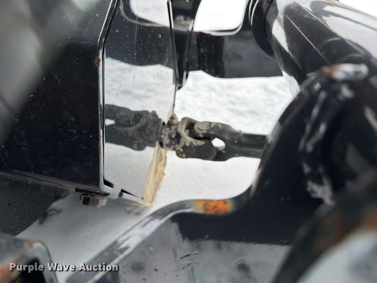 image for item YA1994 Bobcat CT2025 MFWD tractor